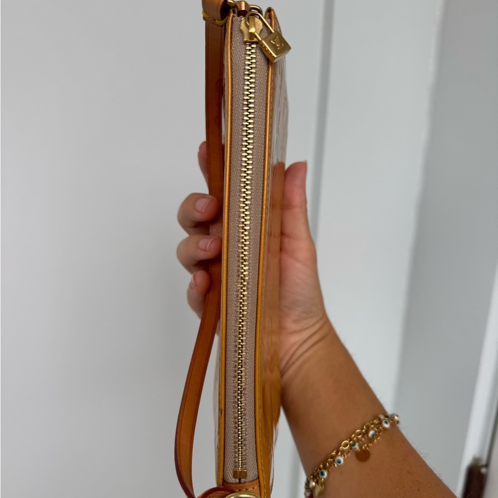 🛑 SOLD 🛑 Louis Vuitton LV Vernis Lexington Yellow ✅ COA included - Picture 6 of 16